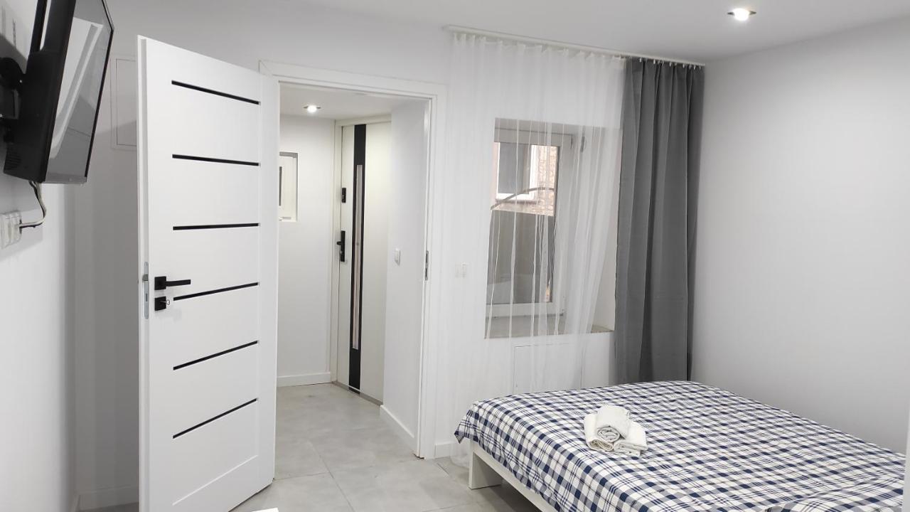 Apartament Krotka Ченстохова Екстер'єр фото